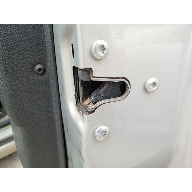 Recambio de cerradura puerta delantera derecha para opel zafira b furgoneta/monovolumen (a05) 1.9 cdti van (m75) referencia OEM 