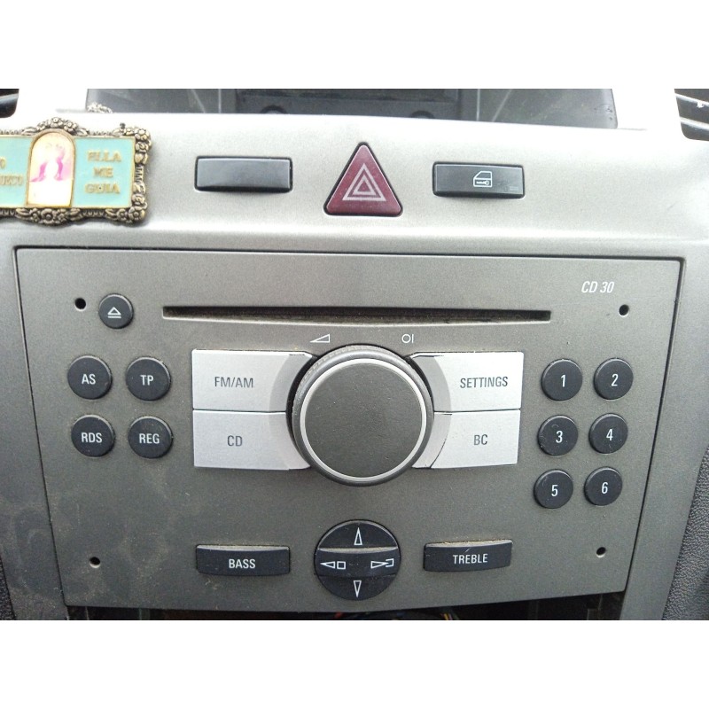 Recambio de sistema audio / radio cd para opel zafira b furgoneta/monovolumen (a05) 1.9 cdti van (m75) referencia OEM IAM   