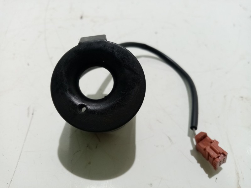 Recambio de antena para citroën xsara picasso (n68) 2.0 hdi referencia OEM IAM 9641551180  