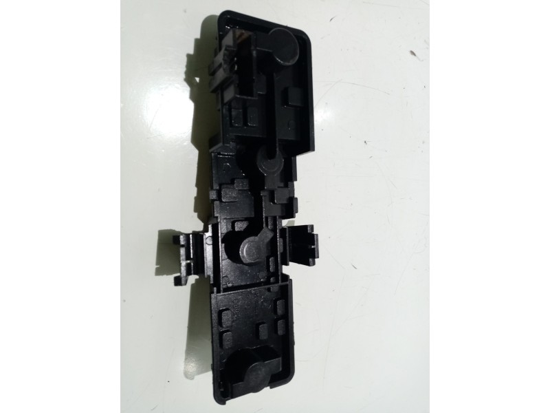 Recambio de portalamparas de5recho para citroën xsara picasso (n68) 2.0 hdi referencia OEM IAM 1273379  