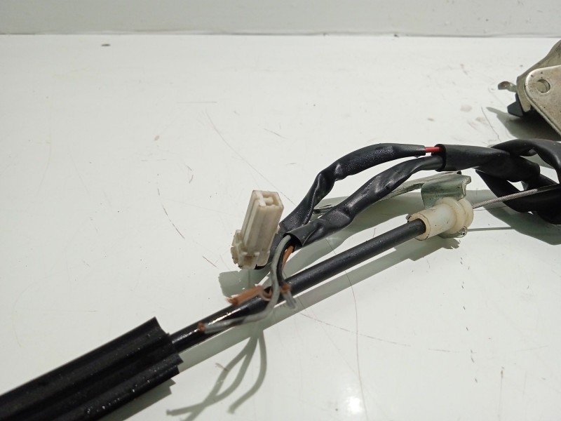 Recambio de cerradura maletero / porton para fiat linea (110) referencia OEM IAM A997  