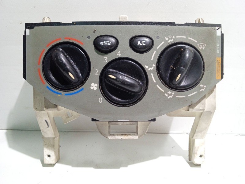 Recambio de mando calefaccion / aire acondicionado para renault trafic combi (ab 4.01) 1.9 diesel referencia OEM IAM W964098P  