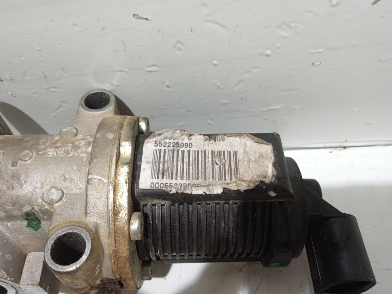 Recambio de valvula egr para opel zafira b 1.9 cdti referencia OEM IAM 552225990  