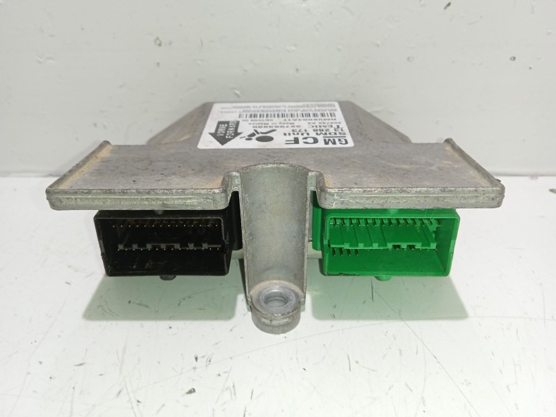 Recambio de centralita airbag para opel zafira b 1.9 cdti referencia OEM IAM 13288173  