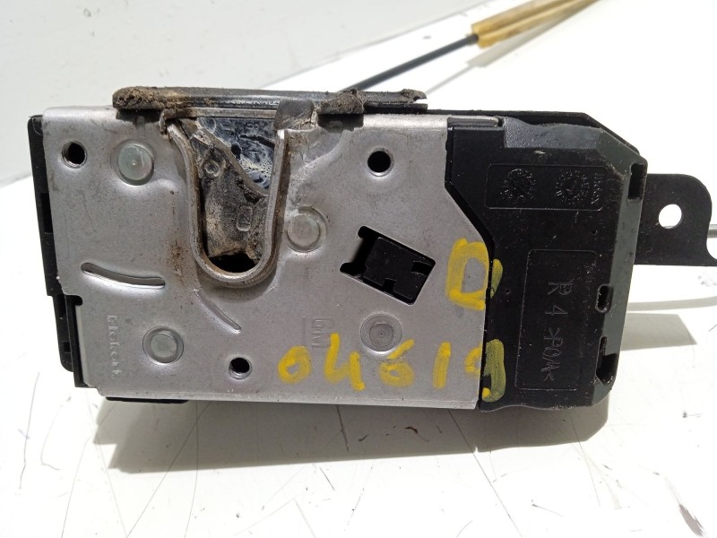 Recambio de cerradura puerta delantera izquierda para opel zafira b 1.9 cdti referencia OEM IAM 13210749  
