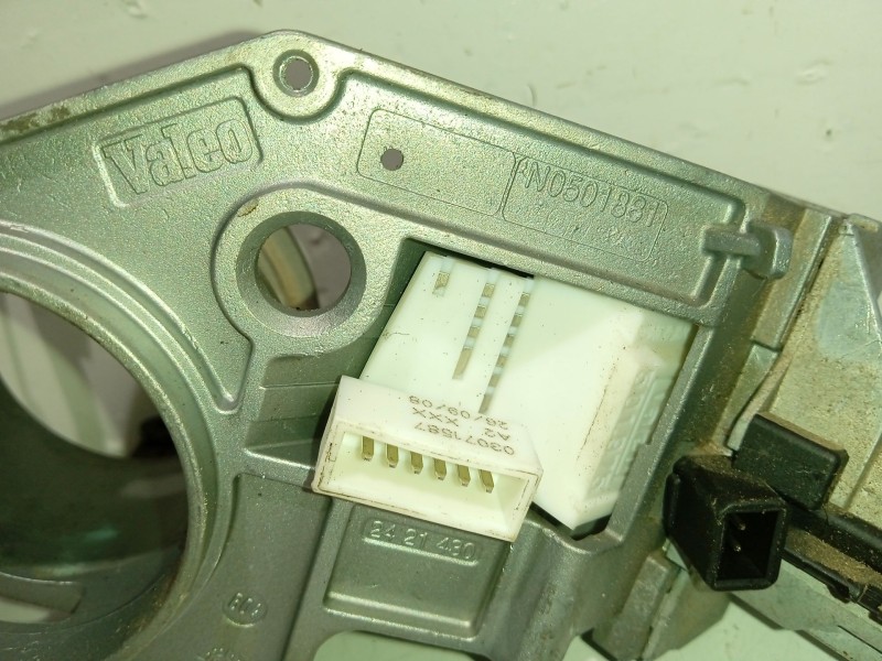 Recambio de conmutador de arranque para opel zafira b 1.9 cdti referencia OEM IAM N0501882  