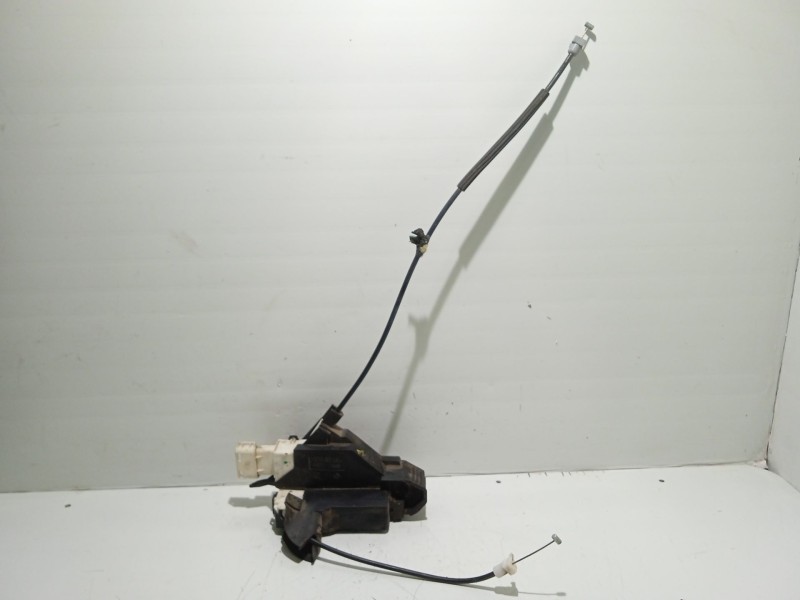 Recambio de cerradura puerta delantera izquierda para peugeot 407 (6d_) 1.8 (6d6fzb) referencia OEM IAM 45277095  