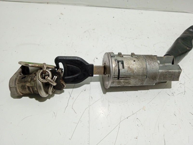 Recambio de conmutador de arranque para renault rapid/express (f40) referencia OEM IAM 7701474343  