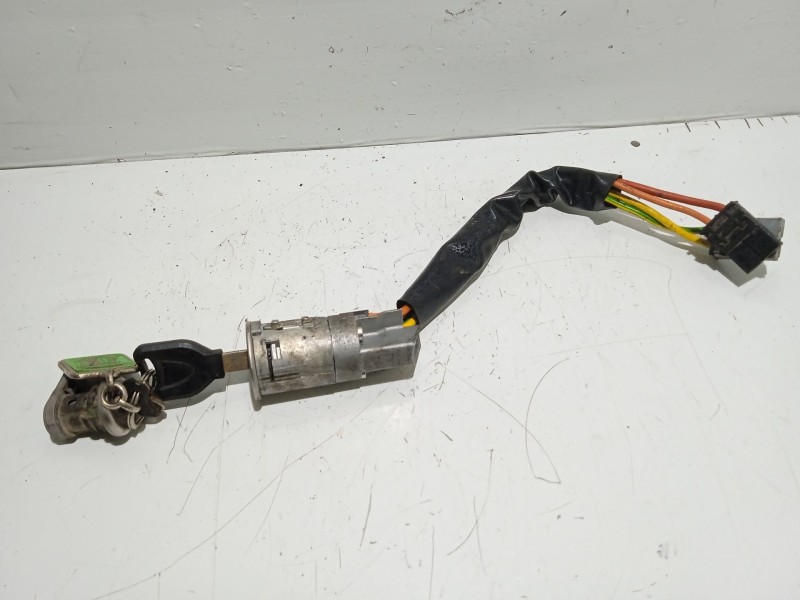 Recambio de conmutador de arranque para renault rapid/express (f40) referencia OEM IAM 7701474343  