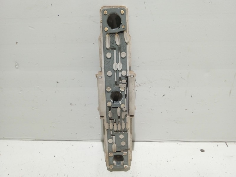 Recambio de portalamparas para renault rapid/express (f40) referencia OEM IAM 7701031919  