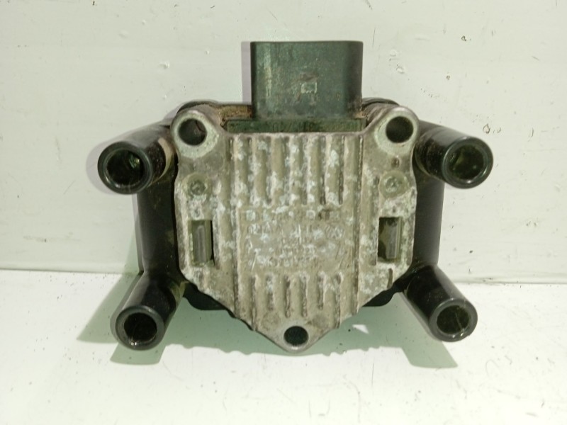 Recambio de bobina encendido para seat ibiza 1.4 hit referencia OEM IAM 032905106B  