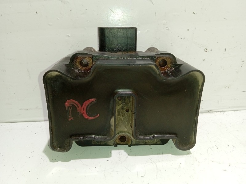 Recambio de bobina encendido para seat ibiza 1.4 hit referencia OEM IAM 032905106B  