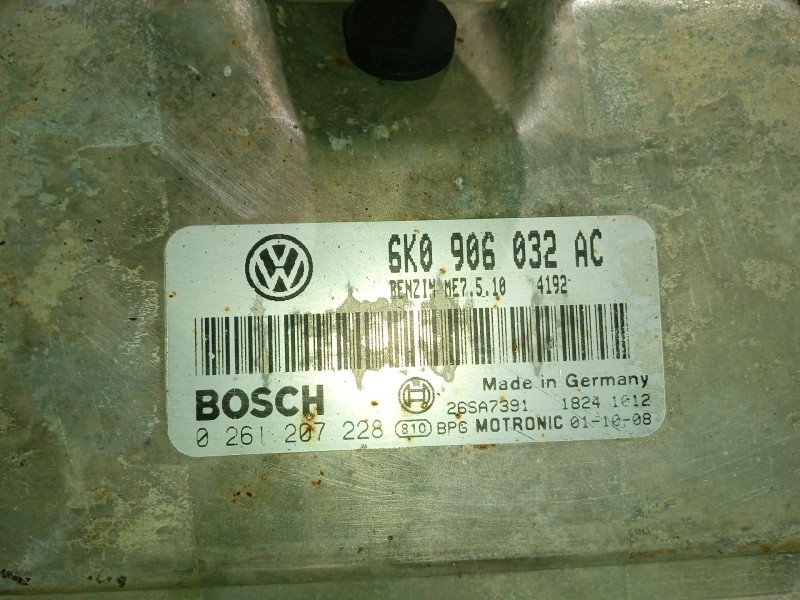 Recambio de centralita motor uce para seat ibiza 1.4 hit referencia OEM IAM 6K0906032AC 0261207228 