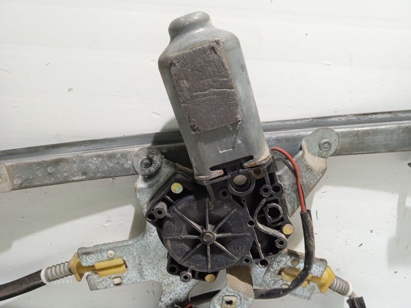 Recambio de elevalunas delantero derecho para seat ibiza 1.4 hit referencia OEM IAM 6K4837401Q   Recambio de elevalunas delantero derecho para seat ibiza 1.4 hit referencia OEM IAM 6K4837401Q