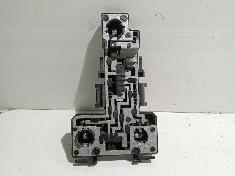 Recambio de portalamparas para seat ibiza 1.4 hit referencia OEM IAM 6K6945257C   Recambio de portalamparas para seat ibiza 1.4 hit referencia OEM IAM 6K6945257C