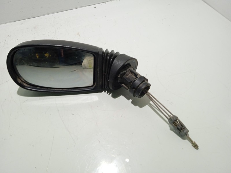 Recambio de retrovisor izquierdo para fiat punto berlina (188) 1.2 cat referencia OEM IAM 735310075  