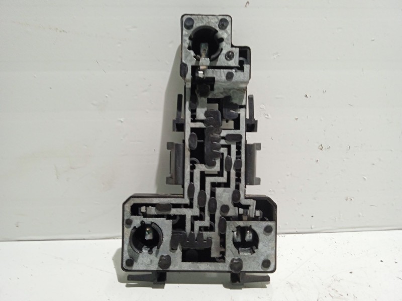 Recambio de portalamparas para seat ibiza (6k1) referencia OEM IAM 6K6945257C  