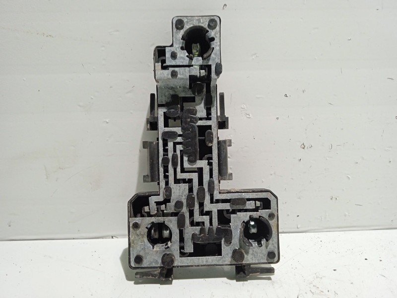 Recambio de portalamparas para seat ibiza (6k1) referencia OEM IAM 6K6945258C  