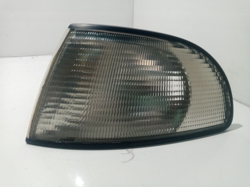 Recambio de piloto delantero izquierdo para audi a4 b5 (8d2) 1.9 tdi referencia OEM IAM 8D0953050A  