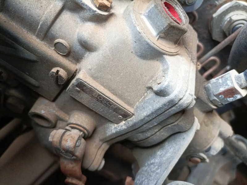 mercedes-benz clase e (w114/w115) berlina del año 1982