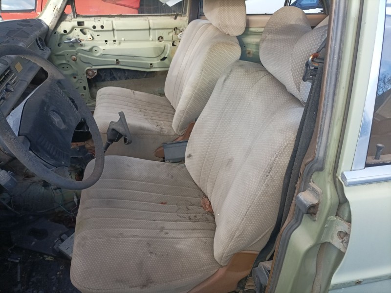 mercedes-benz clase e (w114/w115) berlina del año 1982