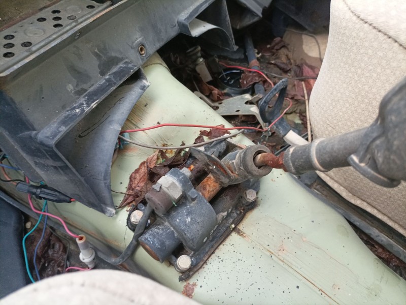 mercedes-benz clase e (w114/w115) berlina del año 1982