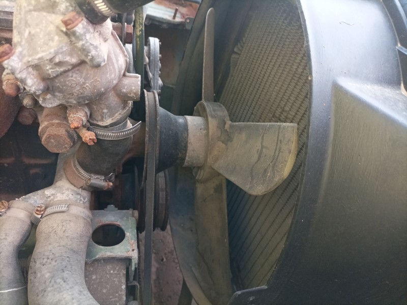 mercedes-benz clase e (w114/w115) berlina del año 1982