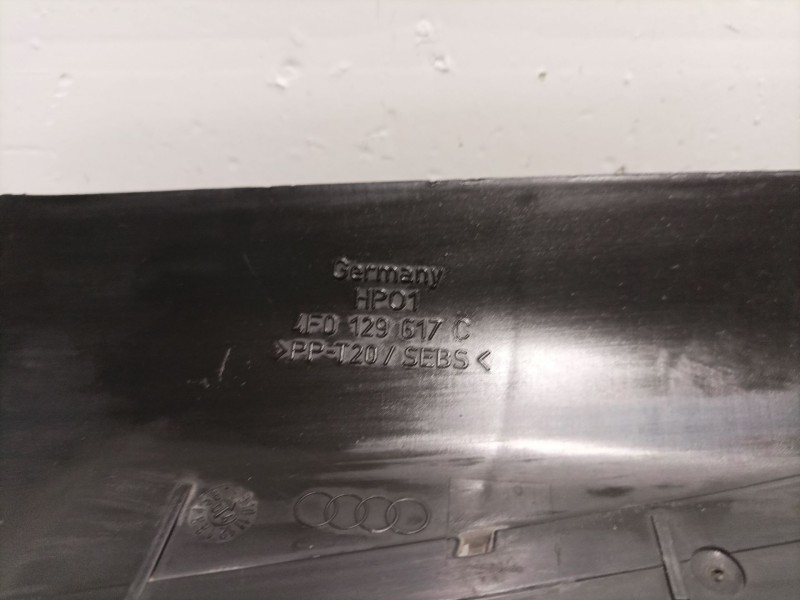 Recambio de moldura para audi a6 c6 (4f2) 3.0 tdi quattro referencia OEM IAM 4F0129617C  