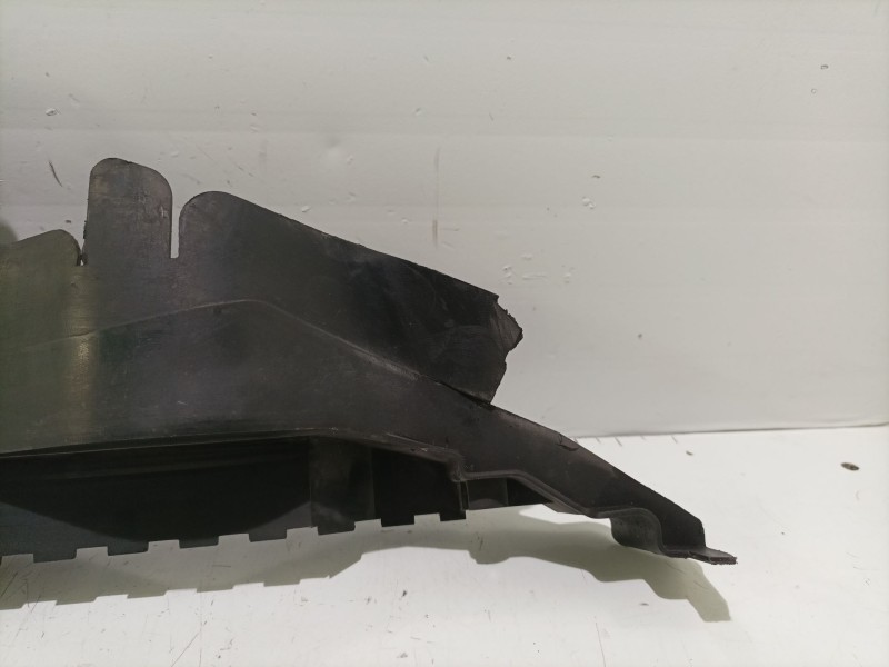 Recambio de moldura para audi a6 c6 (4f2) 3.0 tdi quattro referencia OEM IAM 4F0121284  