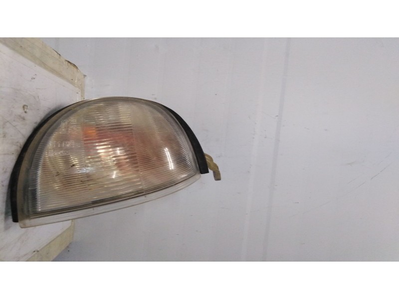 Recambio de piloto delantero derecho para hyundai accent (lc) 1.3 cat referencia OEM IAM   