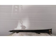 Recambio de molduras delanteras para citroën saxo referencia OEM IAM    2