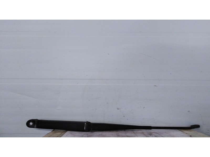Recambio de brazo limpia delantero izquierdo para fiat punto berlina (188) referencia OEM IAM   