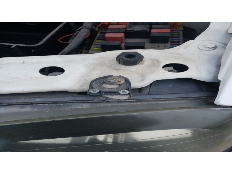 Recambio de faro izquierdo para fiat doblo (119) 1.3 16v jtd cat referencia OEM IAM   