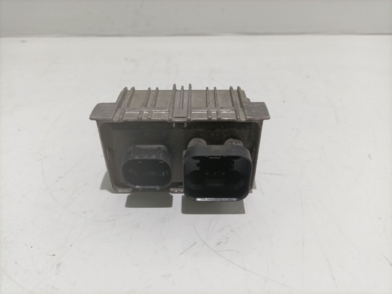 Recambio de caja precalentamiento para opel insignia berlina 2.0 cdti cat referencia OEM IAM 55574293  124239