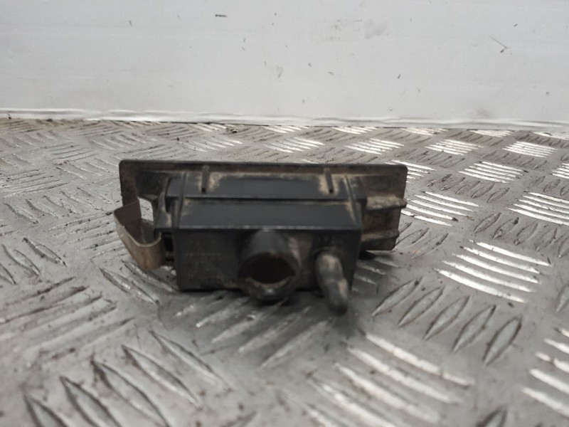 Recambio de piloto matricula para fiat bravo (182) referencia OEM IAM 7767732 04605010  Recambio de piloto matricula para fiat bravo (182) referencia OEM IAM 7767732 04605010