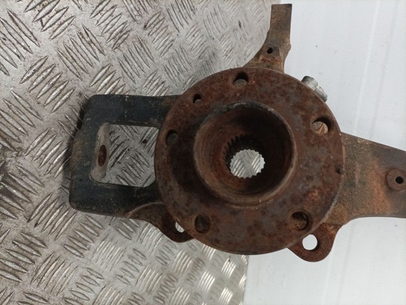 Recambio de mangueta delantera derecha para alfa romeo 156 1.9 jtd 16v distinctive referencia OEM IAM   