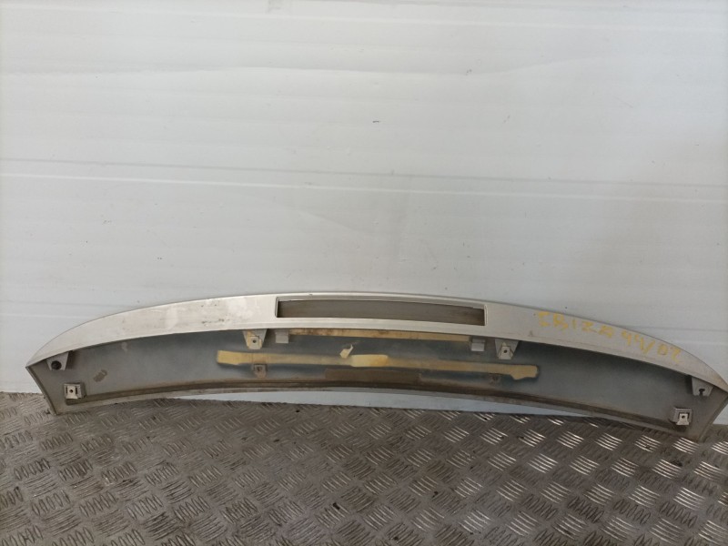 Recambio de aleron trasero para seat ibiza (6k1) 1.6 referencia OEM IAM   