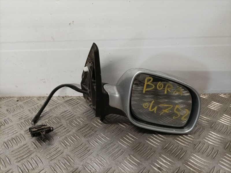Recambio de retrovisor derecho para volkswagen bora variant (1j6) 1.9 tdi referencia OEM IAM   