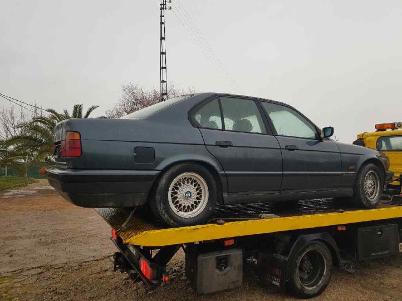 bmw serie 5 berlina (e34) 525tds   |   09.91 - ... | 1991 | 143 cv / 105 kw del año 1991