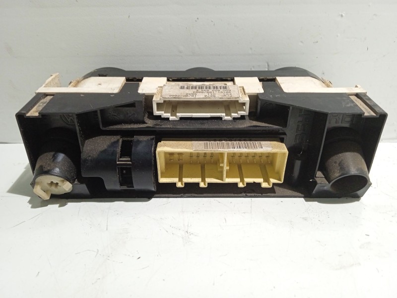 Recambio de mando calefaccion / aire acondicionado para volkswagen polo (9n1) 1.2 12v referencia OEM IAM 6Q0820045E  
