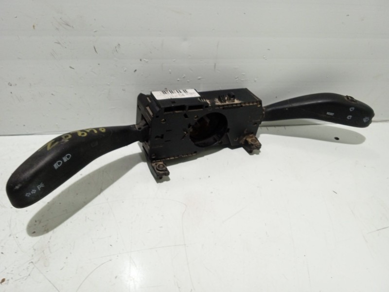 Recambio de mando multifuncion para volkswagen polo (9n1) 1.2 12v referencia OEM IAM 6Q0953503AF  