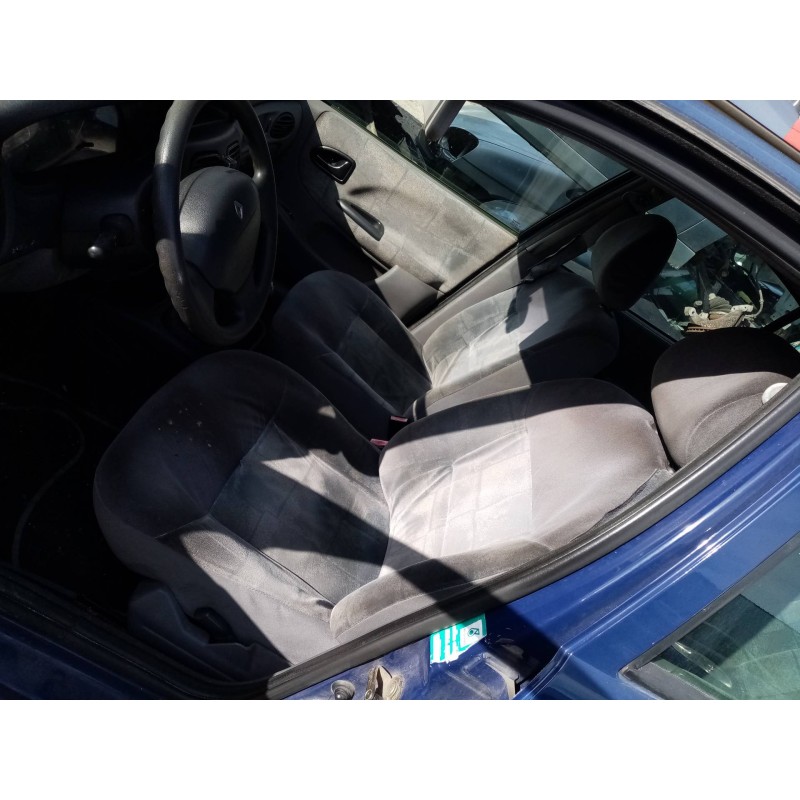 renault megane i fase 2 berlina (ba0) 1.6   |   0.99 - 0.02 | 1999 - 2002 | 107 cv / 79 kw del año 1999