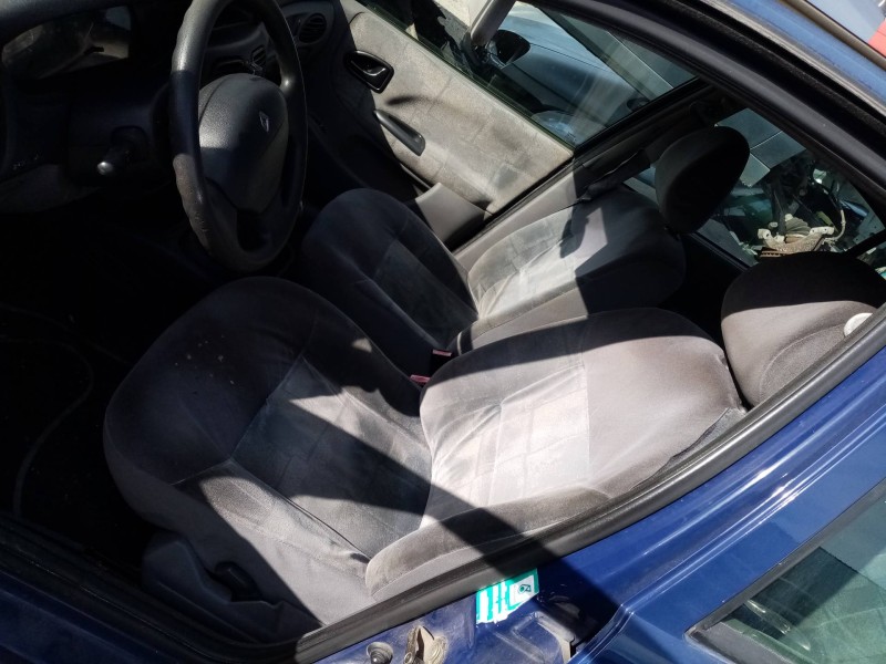 renault megane i fase 2 berlina (ba0) 1.6   |   0.99 - 0.02 | 1999 - 2002 | 107 cv / 79 kw del año 1999