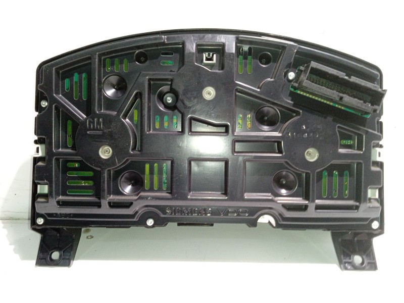 Recambio de cuadro instrumentos para opel zafira b 1.9 cdti referencia OEM IAM 13225988  