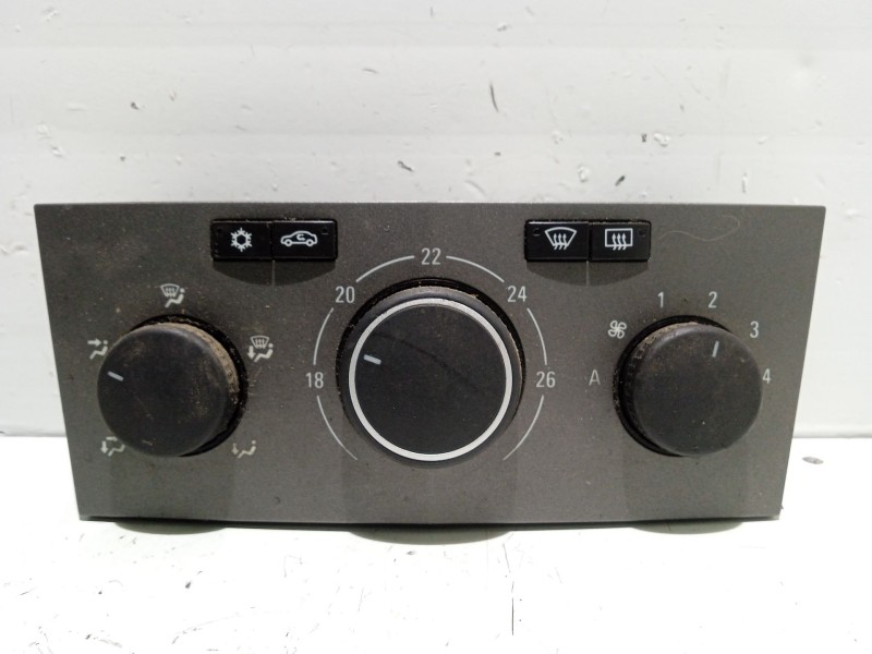 Recambio de mando climatizador para opel zafira b 1.9 cdti referencia OEM IAM 13245119  