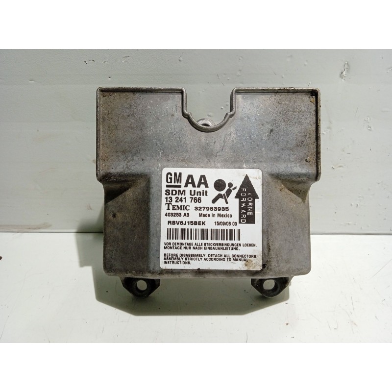 Recambio de centralita airbag para opel zafira b 1.9 cdti referencia OEM IAM 13241766 327963935 