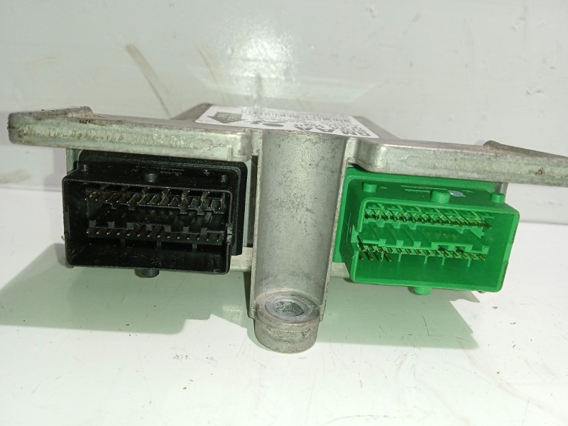 Recambio de centralita airbag para opel zafira b 1.9 cdti referencia OEM IAM 13241766 327963935 