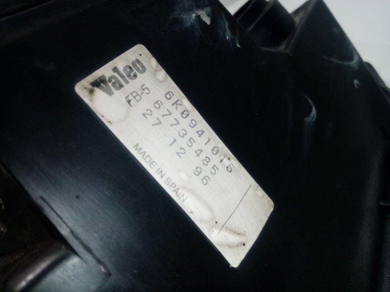 Recambio de faro derecho para seat ibiza ii (6k1) 1.9 sdi referencia OEM IAM 6K1941015B  