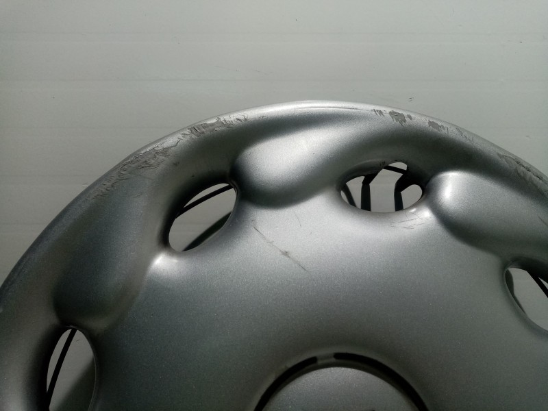 Recambio de tapacubos para seat ibiza ii (6k1) 1.9 sdi referencia OEM IAM 6K0601147  