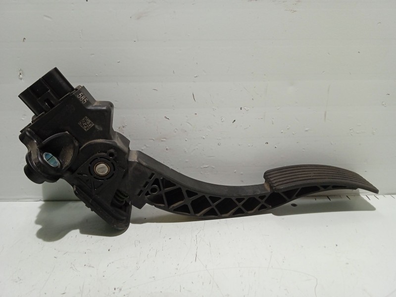 Recambio de pedal acelerador para dodge caliber 2.0 crd referencia OEM IAM 04891585AB  